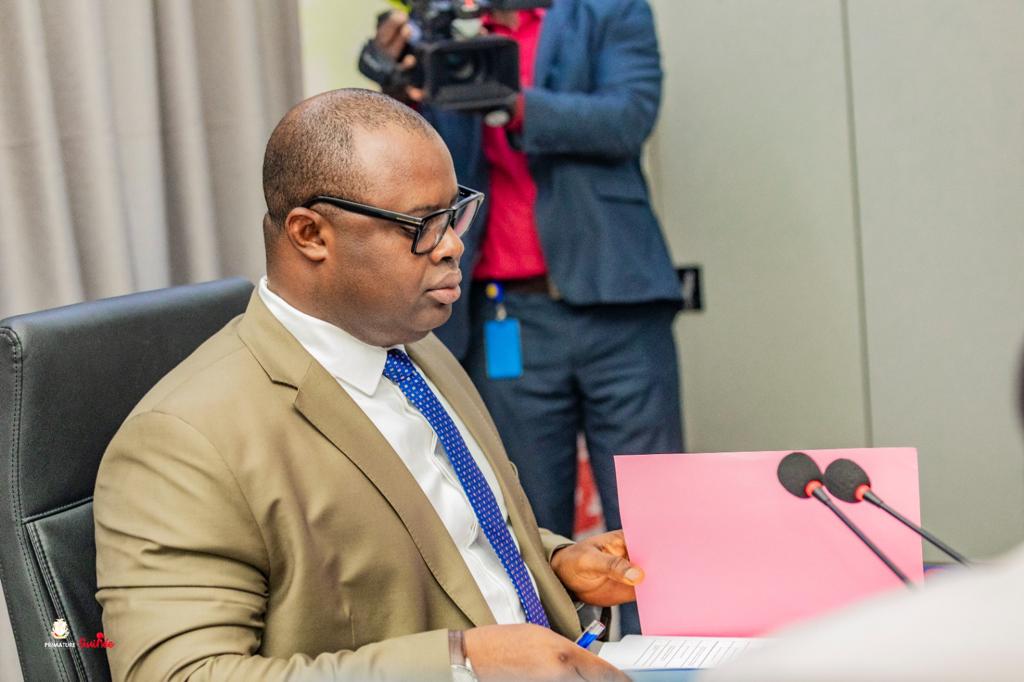 Le chef de Gouvernement évalue ses ministres