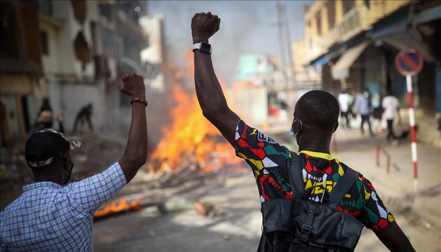Sénégal : libération de plusieurs membres de la société civile et de l’opposition