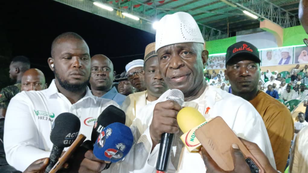 Maouloud-Kankan: le ministre du MATD prie pour la paix en Guinée.