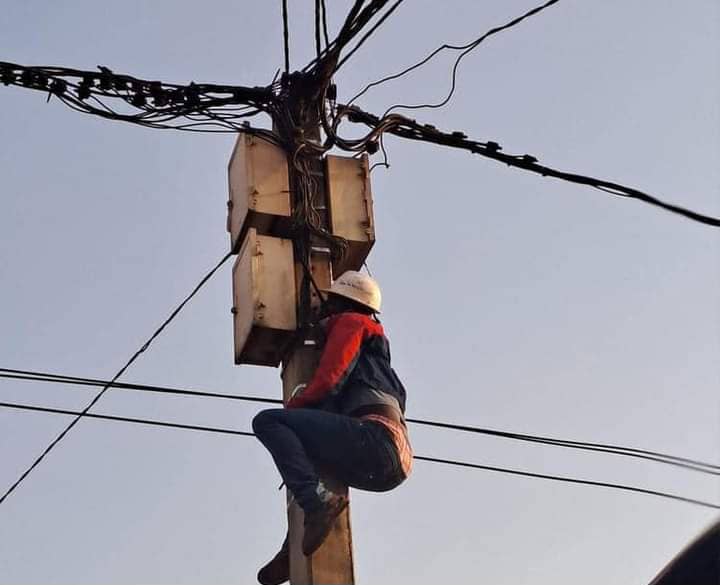Quelles sont les circonstances de la mort de l’électricien à la cimenterie?