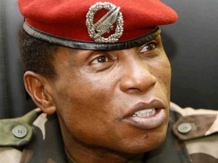 Guinée : La grâce présidentielle accordée à Dadis Camara suscite une vague d’indignation