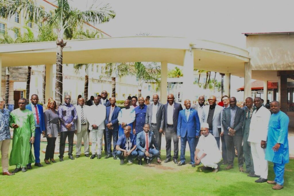 Conakry : une vingtaine d’Avocats formés au traitement des crimes internationaux
