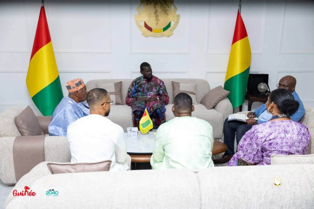Vivre-ensemble en Guinée : le Président Mamadi DOUMBOUYA échange avec Elhadj Alsény BARRY sur la consolidation de la paix sociale